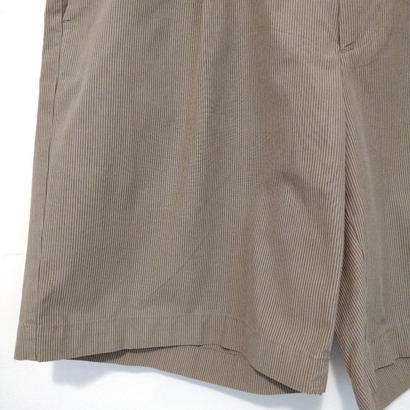 Nautica - Rigger Classic Fit Striped Shorts - Picture 5 of 11